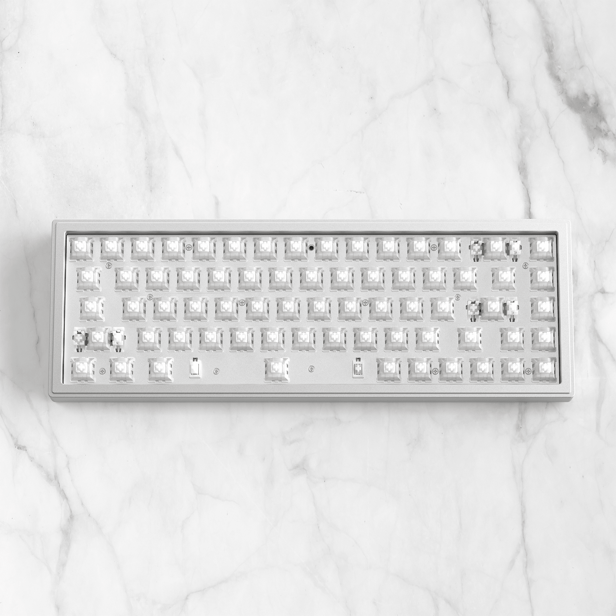 DrunkDeer G65 - 有線作動距離調整可能磁気スイッチゲーミングキーボード